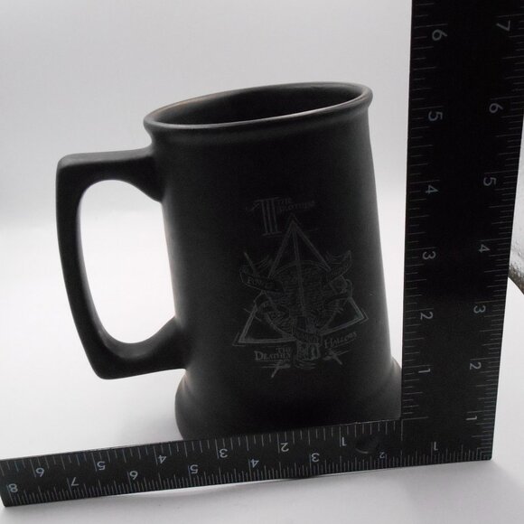 HARRY POTTER HOGWARTS CREST TALL COFFEE TEA MUG CUP BLACK GRAY CERAMIC - Picture 7 of 10